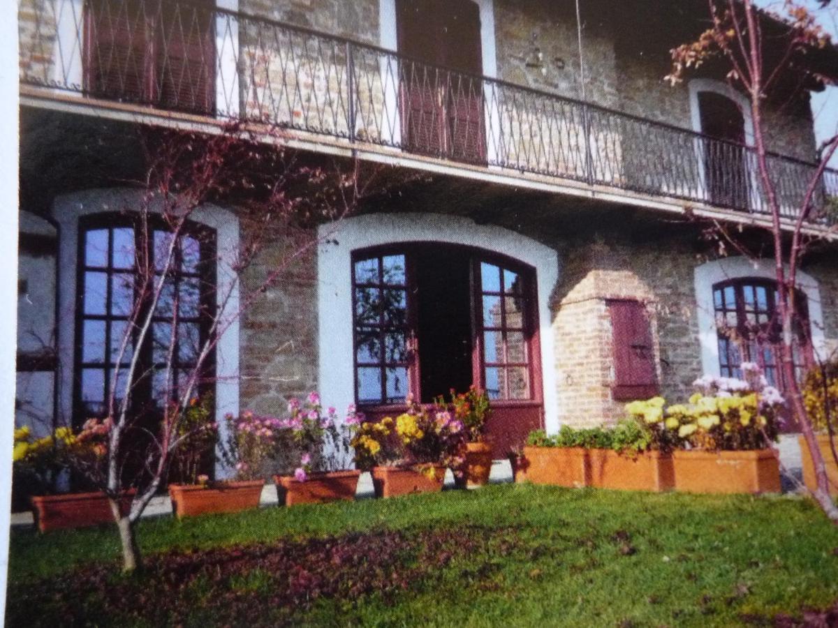 Appartement La Vigna Del Parroco à Verduno Extérieur photo