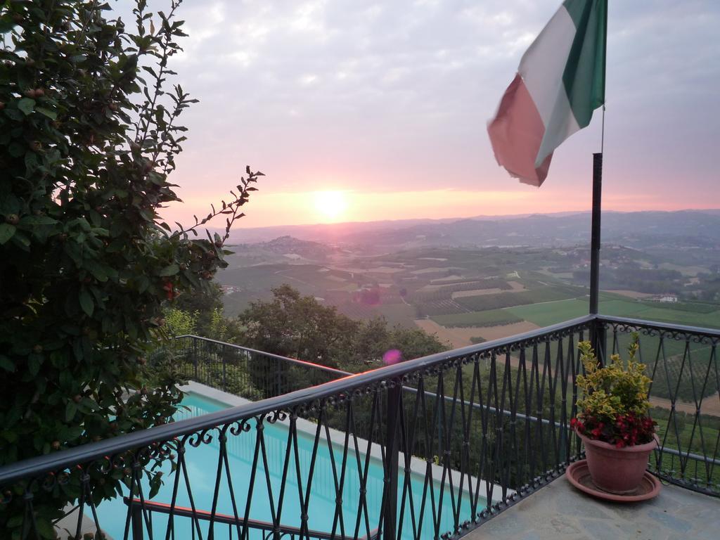 Appartement La Vigna Del Parroco à Verduno Chambre photo